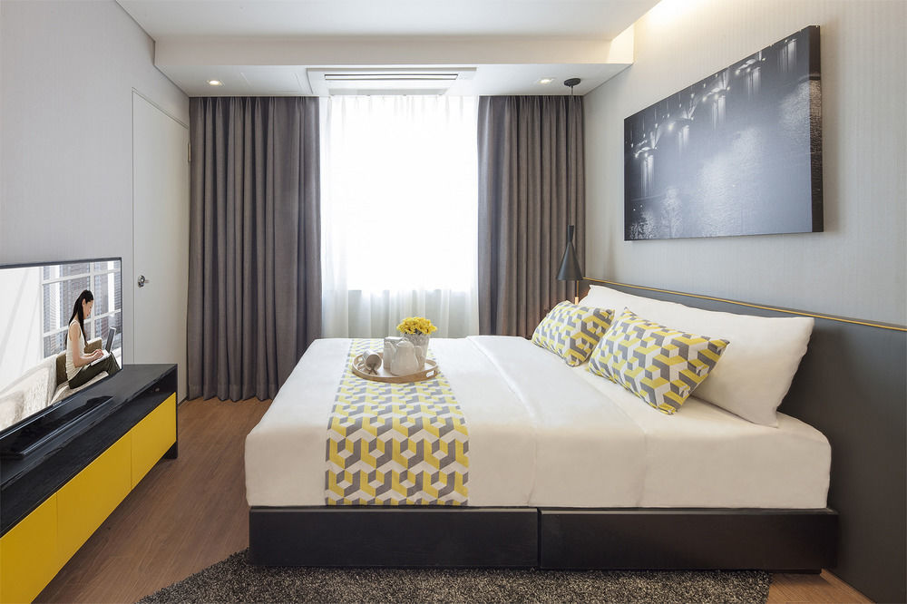 Aparthotel Tov &